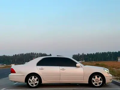 صورة 9 لـ 2001 Lexus LS-SERIES