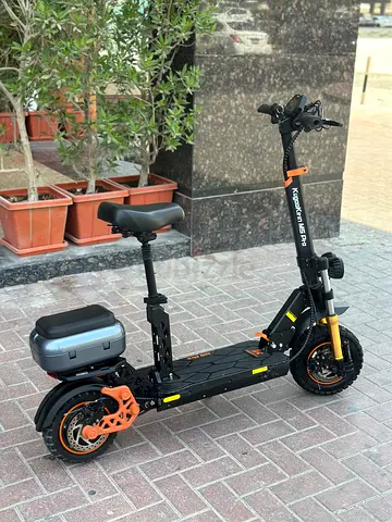 Kugoo m5 pro used Electric Scooter with Seat and Top Box - Good Condition