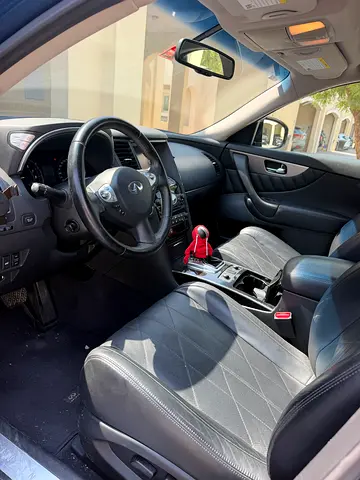 صورة 5 لـ 2019 Infiniti QX70