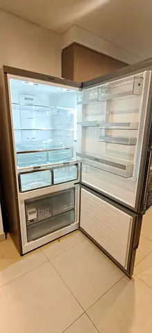 Siemens Bottom-Freezer Refrigerator - Good Condition