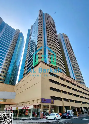للبيع شقة غرفتين وصالة في Horizon Towers – طابق مرتفع وإطلالة على الاستاد