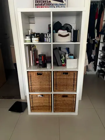 IKEA KALLAX Shelves with 4 baskets included