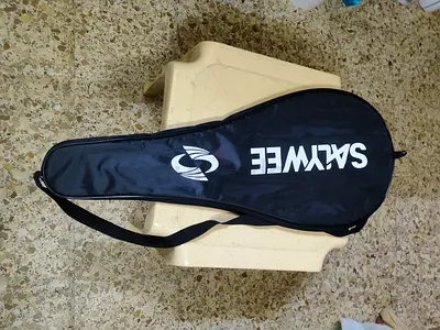 Tennis racket cover for single racket with shoulder strap