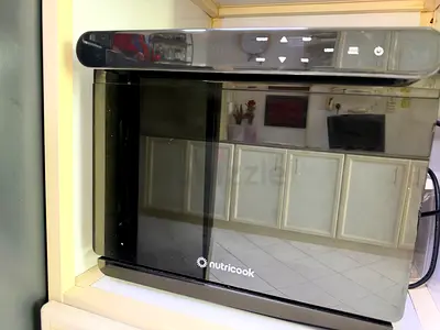 Nutricook Compact Countertop Air fryer/ Oven —Good Working Condition