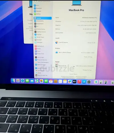 Macbook pro 15 inch 2019 core i9 SSD 512GB ram 16GB graphics AMD