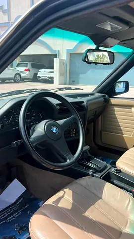 1989 BMW 3-SERIES 照片 4