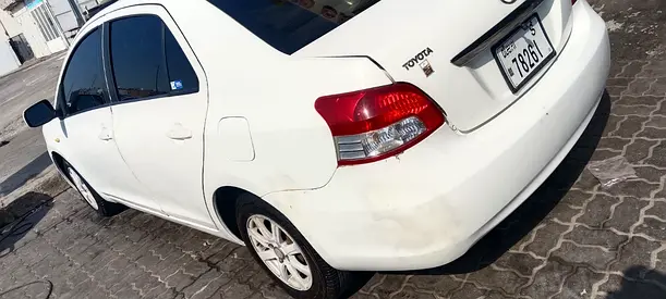 2008 Toyota YARIS 照片 4
