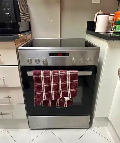 Siemens Electric Cooker, 60 cm, HK8Q3A150M