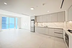 Brand New | 2YEAR PHPP | High-end Finishes