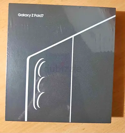 Samsung Z fold 7 512 gb 12 gb TDRA