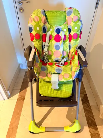 Chicco Adjustable Baby High Chair with Colorful Polka Dot Seat (Good Condition)