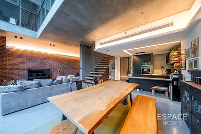 On the Park with Garden | Owner Occupied