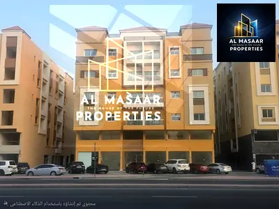بناية جديدة سكني وتجاري ارضى محلات + 4 طوابق مؤجرة بالكامل بسعر قابل لتفاوض على شارع الرئيسى تملك حر
