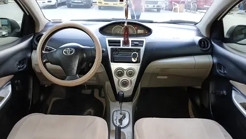 2008 Toyota YARIS 照片 5