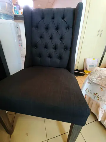 Dining table with 2 chairs