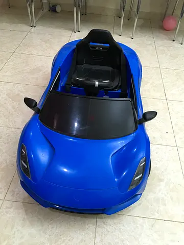 Kids chargeable car