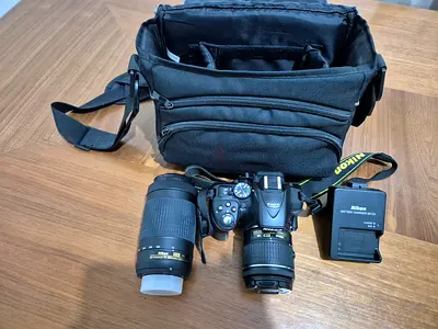 Nikon D5300 DSLR + 2 Lenses + SD Card + Bag – Full Kit