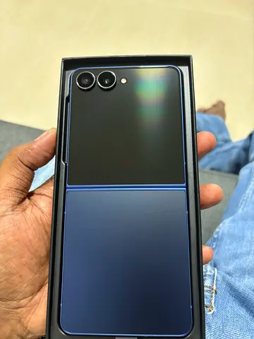 Samsung fold 7, 256 GB, only 3month used