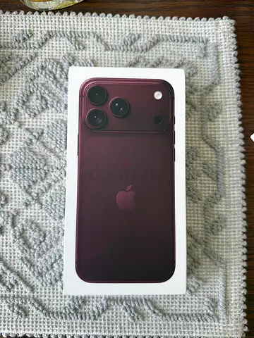 Iphone 18 Pro Max -512 Gb- Burgundy - UAE Version