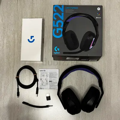Logitech G522 Gaming Headphones (with lights)