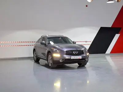 AED 1156/month | 2017 Infiniti QX70  | GCC Specs | Ref#532044