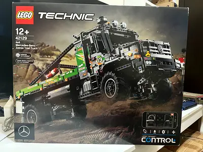 LEGO Technic App-Controlled 4x4 Mercedes-Benz Zetros Trial Truck (2110 Pieces)