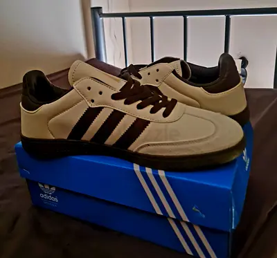 Adidas Samba-style casual sneakers, cream and brown, size available