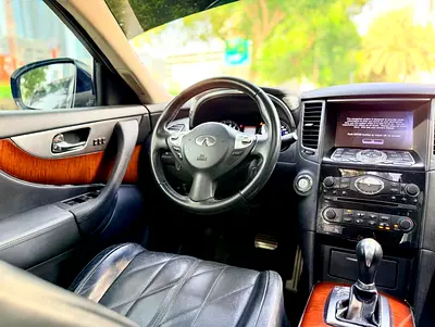 2014 Infiniti QX70 缩略图 16