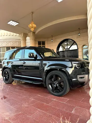 Land Rover Defender 110 HSE 2025 GCC Specs
