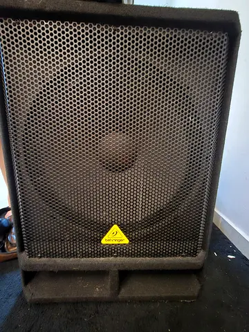 Active / Powered PA Subwoofer