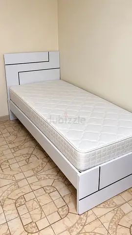 Single white wooden bed -  NEW