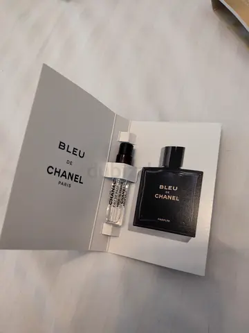 Chanel Bleu de Chanel sample vial - men's fragrance 55% full