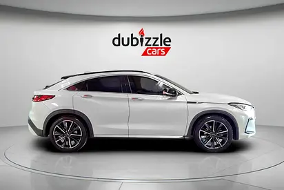 صورة 4 لـ 2024 Infiniti QX55