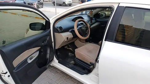 2008 Toyota YARIS 照片 4