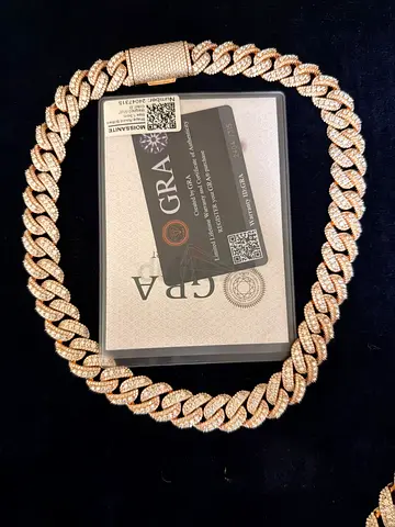Moissanite Rose gold Gold Cuban Link Chain Necklace with Pavé Diamonds - Heavy Miami Cuban VS1D