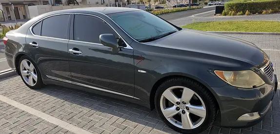 2007 Lexus LS 460 GCC Specs