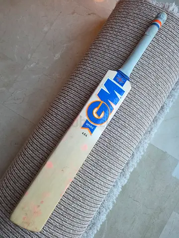 GM SPARQ Cricket Bat - Size 5 - Used, Good Condition