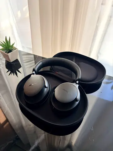 Bose QuietComfort Headphones - 2 Gen