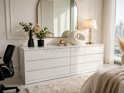 Modern White 8-Drawer Dresser / Wide Chest - Excellent Condition