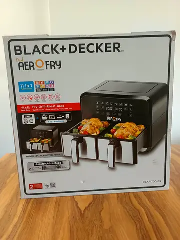 Black+Decker AeroFry 11-in-1 Air Fryer Oven (4.4L) - New in Box