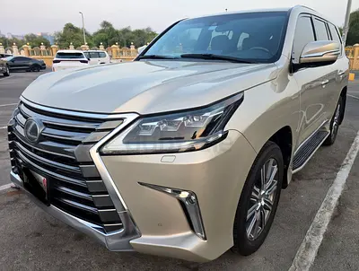 2017 Lexus LX 570 Platinum GCC Specs, Well Maintained without Accidents