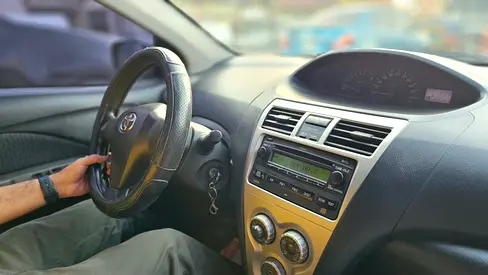 2011 Toyota YARIS 缩略图 11