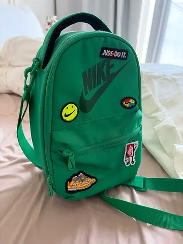 Nike lunch box bag