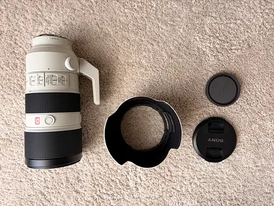 Sony FE 70–200mm f/2.8 GM OSS – AED 4,000