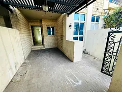 SPACIOUS 2 BED VILLA | FAMILY ONLY | VACANT