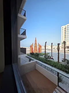Prime 2 Bedroom Residence | Freehold Ownership | Distressed Price 1.19M
