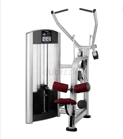 Life Fitness – Signature Line – Lat Pulldown