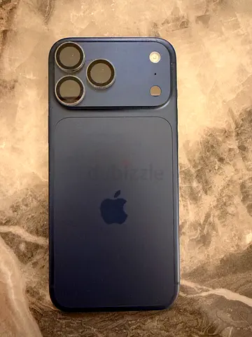 iPhone 17 Pro Max, Deep Blue, 256gb- Very Good Condition