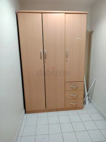 Light wood 3-door wardrobe with 3 drawers - good condition