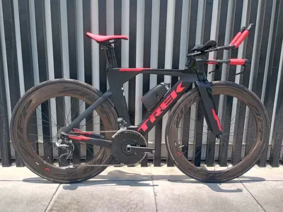 Trek Time Trial / Triathlon Bike with Zipp Aero Wheels - size S